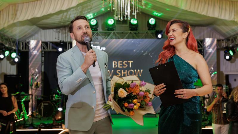 Premiile Unica.ro 2024. Dani Oțil, Andreea Bălan și Loredana, printre câștigătorii serii