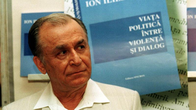 În dimineața zilei de vineri, 26 aprilie 2024, procurorii au mers acasă la Ion Iliescu pentru a-l informa că este pun sub acuzare în dosarul Mineriadei care tocmai a fost redeschis