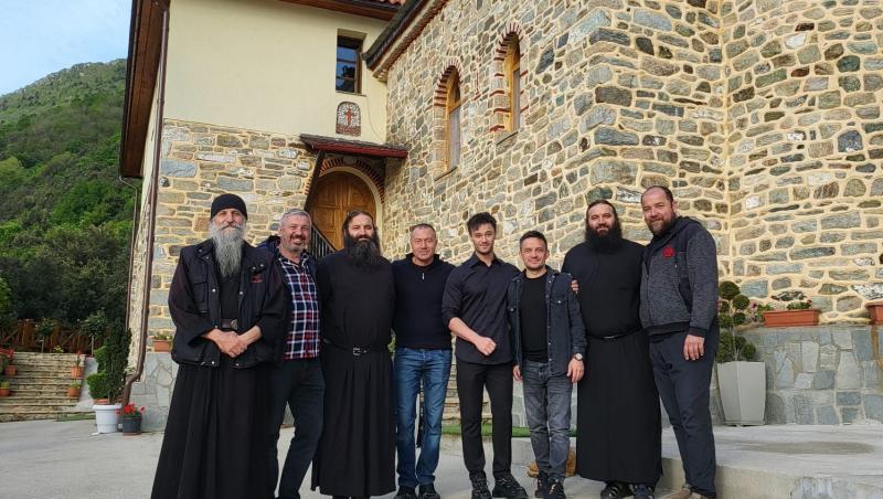 În noaptea de Înviere, Antena Stars difuzează emisiunea-documentar: „Muntele Athos - Punte între cer şi pământ