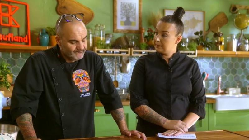 Hello Chef sezon 7, 25 mai 2024. Roxana Blenche și chef Samuel Le Torriellec au gătit o rețetă de saramură de biban pentru Misha