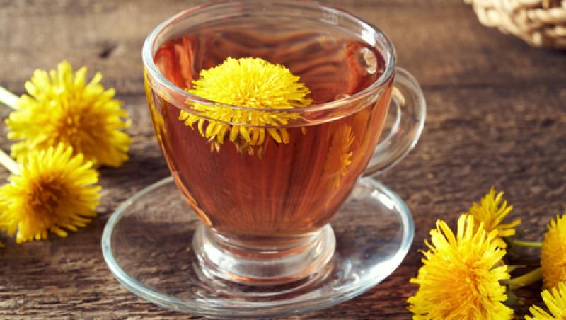 Ceaiul de păpădie, băutura considerată ciudată care are beneficii extraordinare pentru organism