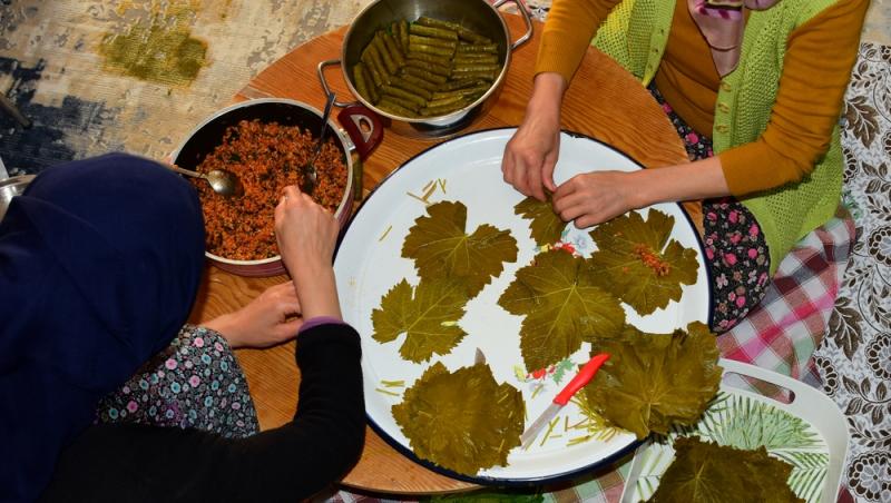 Sarmale cu dulceață și sirop de arțar. Delicatese sau nu? În ce țară din Europa acest preparat este la mare căutare