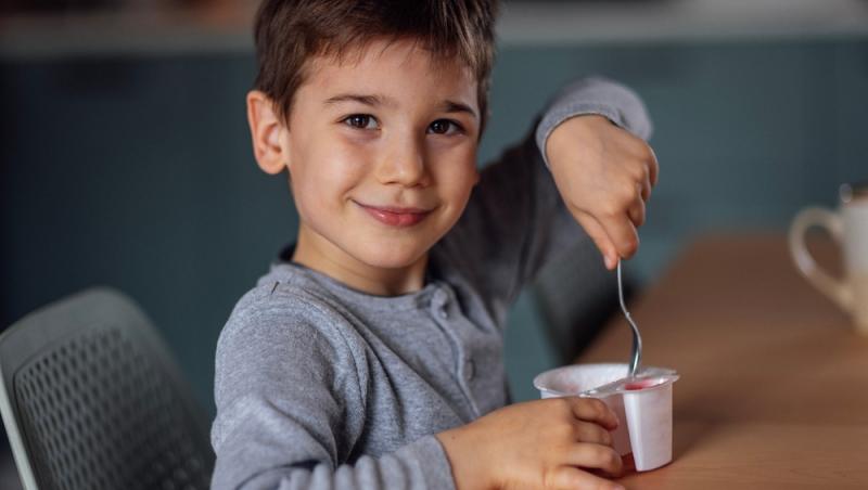 Alimentul potrivit pentru zilele toride de vară. Hidratează la fel de bine precum apa