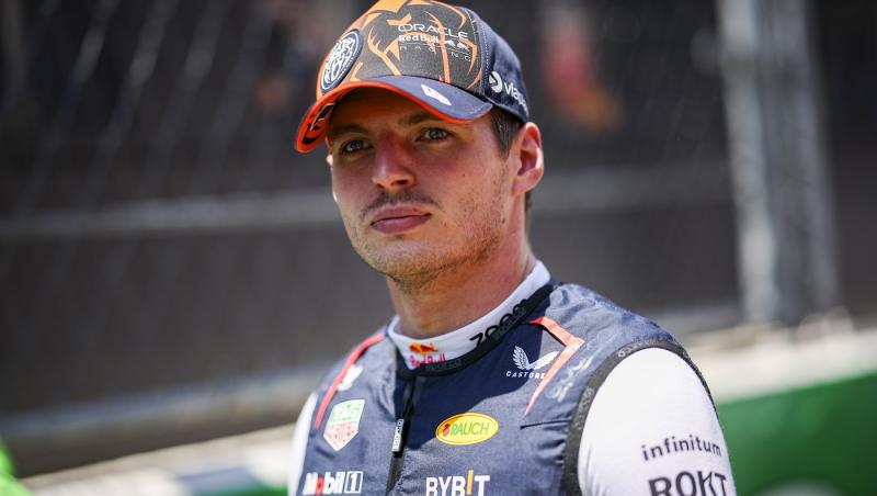 Max Verstappen câștigă la Montmeló