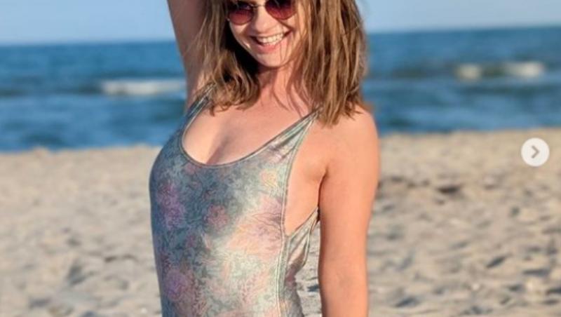 Vero Căliman, apariție sexy în costum de baie. Cum arată fosta Fetiță Zurli la plajă. Actrița demonstrează că e o femeie superbă