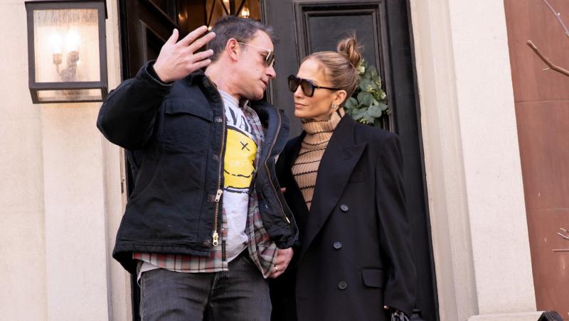 Jennifer Lopez și-a sărbătorit ziua de naștere în avans, fără soțul ei, Ben Affleck. Cum a fost surprinsă de paparazzi