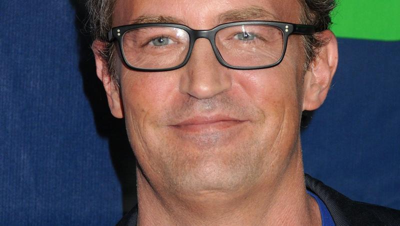 Mai multe persoane și doi medici, arestați în cazul decesului lui Matthew Perry. Ce i s-ar fi întâmplat actorului din Friends