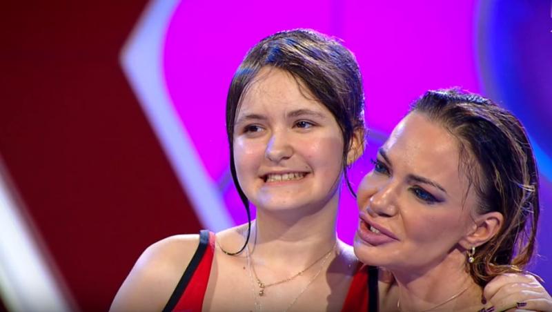 Splash! Vedete la apă, sezon 6, 2 august 2024. Andreea Antonescu, săritură în tandem cu fiica sa. Ce rugăminte a avut