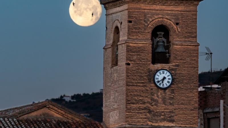 Semnificațiile mistice ale lunii pline. Ce ritualuri benefice se fac în această fază a lunii