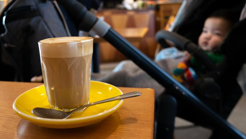 De ce nu este bine să bei cafea înainte de a pleca la cumpărături. Specialiștii trag un semnal de alarmă