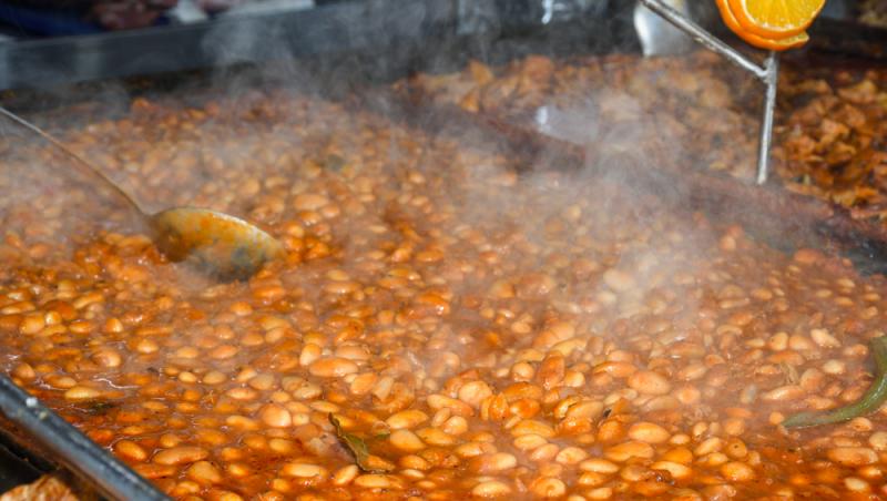 Cum să prepari cea mai delicioasă rețetă de fasole de post. Ce ingredient ar trebui să nu mai uiți pentru un gust autentic