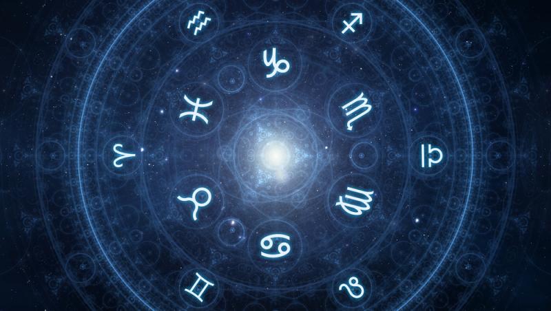Cum afectează Luna Nouă în august toate zodiile. Ce schimbări majore apar pentru nativi