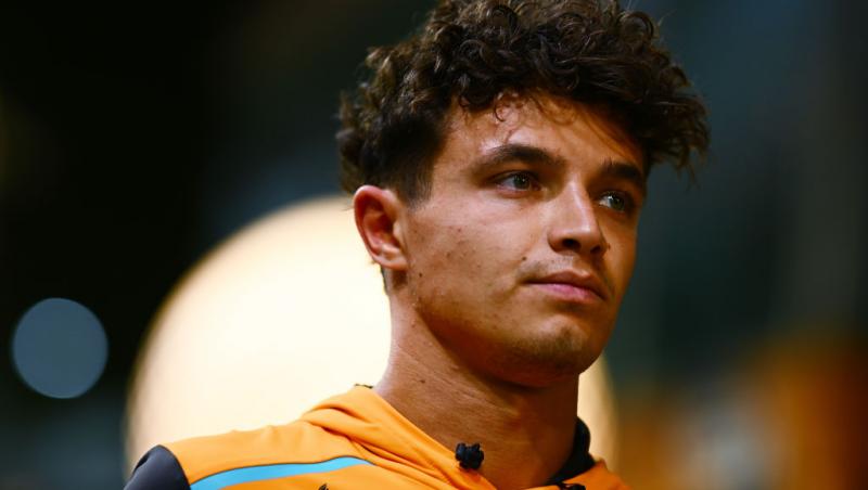lando norris pe circuitul stradal din singapore