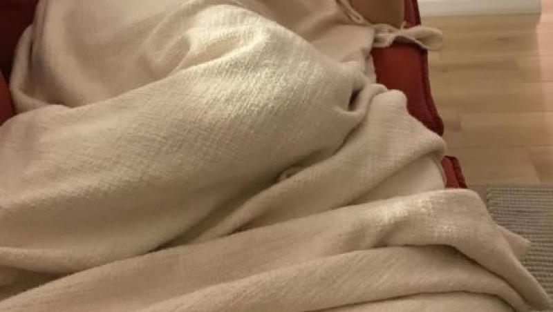 Maria Popovici, pe mâna medicilor chiar de Revelion. A fost nevoită să cheme ambulanța și nu a mai ajuns la petrecere