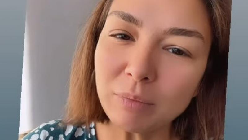 Maria Popovici, pe mâna medicilor chiar de Revelion. A fost nevoită să cheme ambulanța și nu a mai ajuns la petrecere