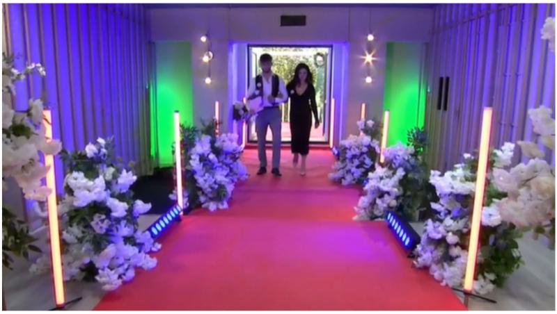 Mireasa, sezon 11, 13 ianuarie 2025. Cine este Robert. Tânărul a venit în emisiune alături de doamna Adina, mama lui