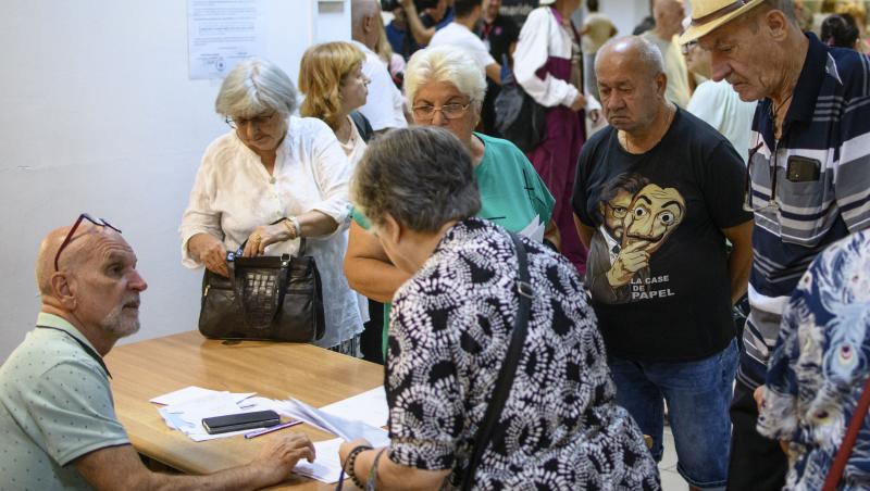 Cine sunt pensionarii care nu mai primesc medicamente compensate. Cum explică Ministerul Sănătății situația revoltătoare