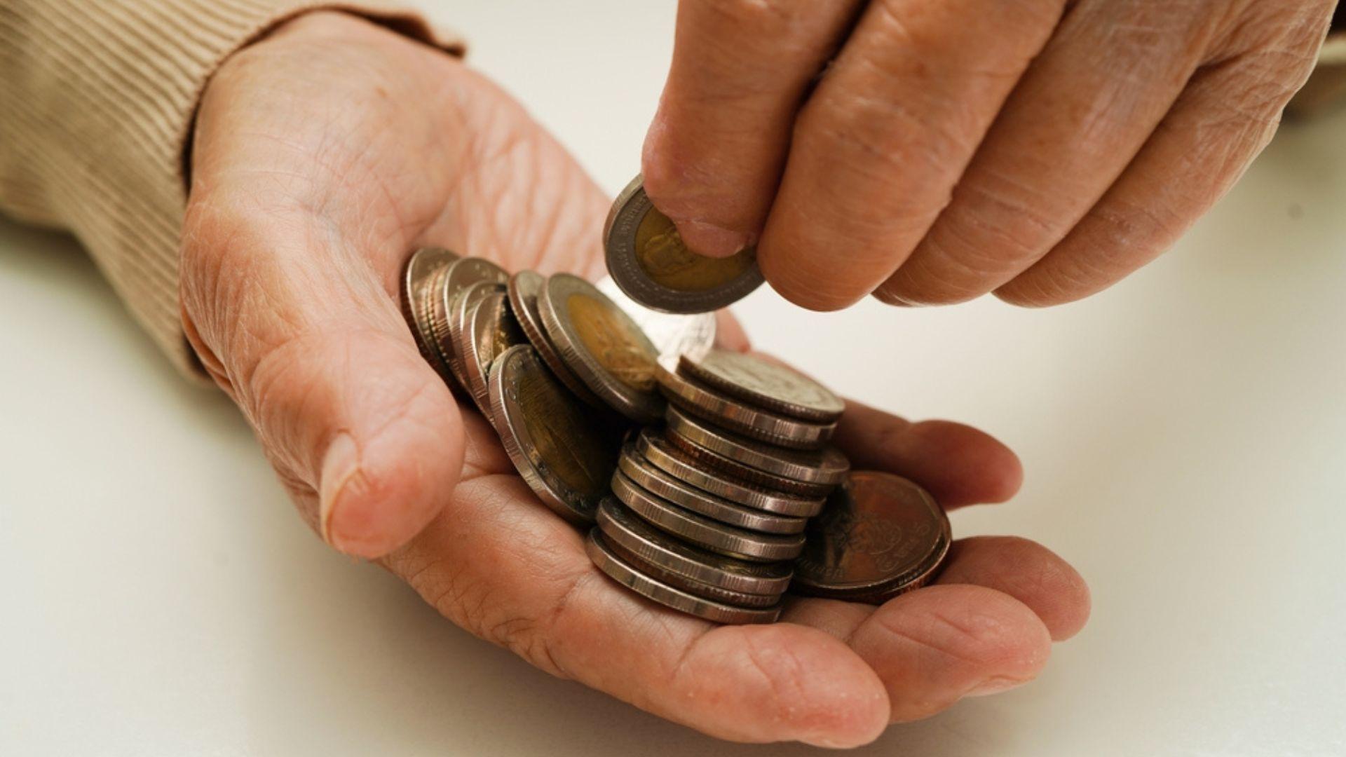 Peste 42.000 de lei, cea mai mare pensie încasată în județul Sibiu în 2025. Unde a lucrat cel care o primește