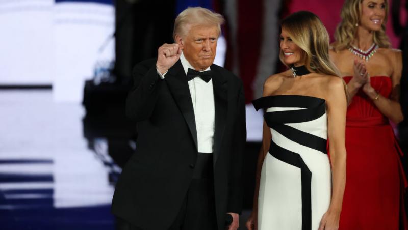 Melania Trump, apariție memorabilă! Ce ținută a ales după ce a renunțat la pălăria care a stârnit controverse la nivel mondial