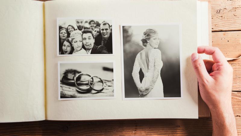 O tânără nu-și poate privi pozele de la nuntă. De ce se simte trădată de fiecare dată: „Nici măcar nu pot să mă uit la poze”