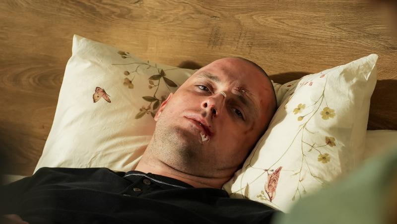 Iubire cu parfum de lavandă sezon 2, rezumat episoade 7, 8 și 9, 24 ianuarie 2025. Albert și Ștefan ajung la spital. Ce află Dinu