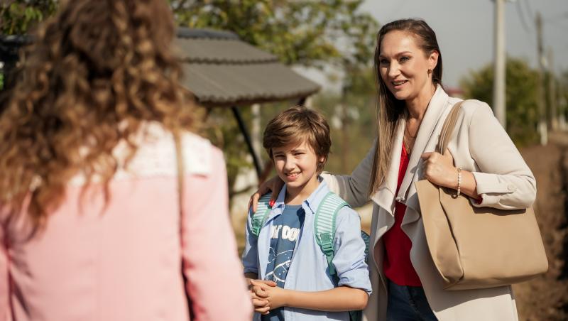 Iubire cu parfum de lavandă sezon 2, rezumat episoade 7, 8 și 9, 24 ianuarie 2025. Albert și Ștefan ajung la spital. Ce află Dinu