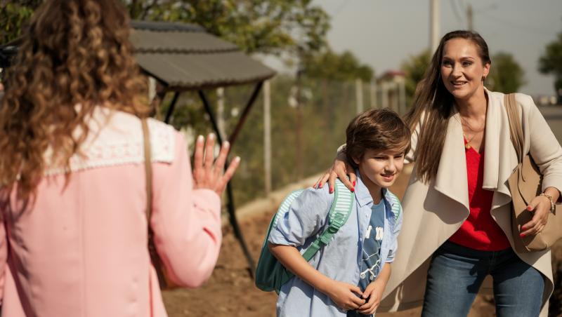 Iubire cu parfum de lavandă sezon 2, rezumat episoade 7, 8 și 9, 24 ianuarie 2025. Albert și Ștefan ajung la spital. Ce află Dinu