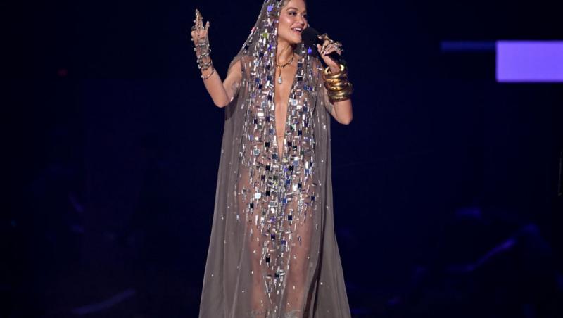 Cântăreață celebră, piele și os! Imaginile surprinse i-au îngrijorat pe fani. Ce spune despre stilul său de viață