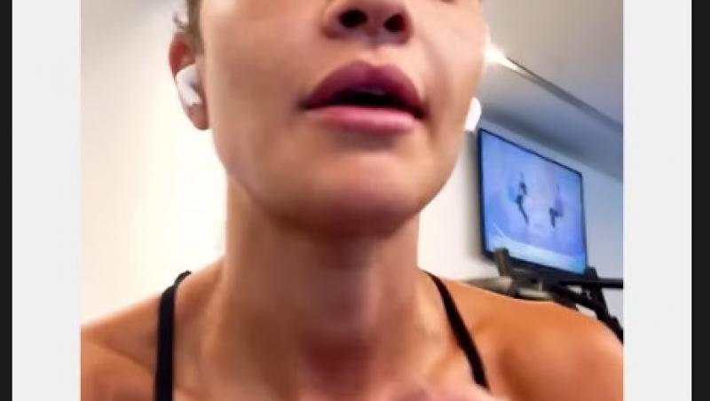 Cântăreață celebră, piele și os! Imaginile surprinse i-au îngrijorat pe fani. Ce spune despre stilul său de viață