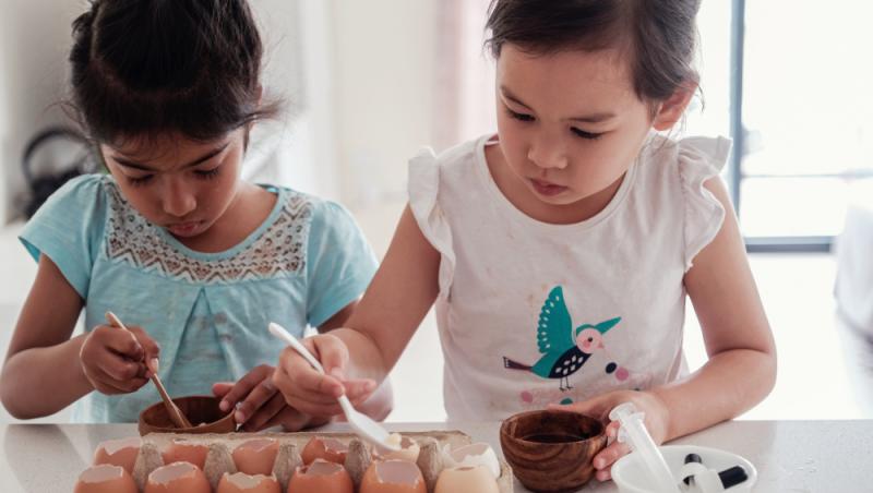 Trucul grădinarilor de top. Ingredientul-minune se regăsește aproape în fiecare casă. Ce beneficii are