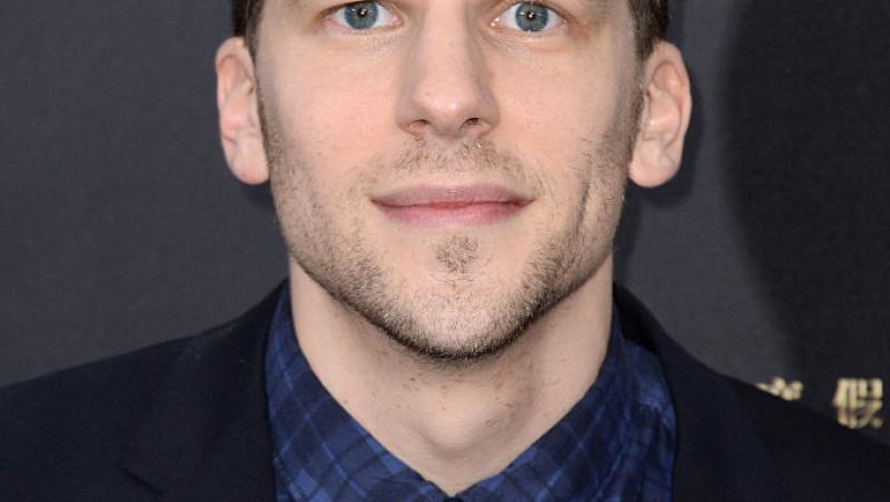 Actorul Jesse Eisenberg și-a făcut vacanța la Timișoara. Ce l-a impresionat:„Singura dată când am fost în vacanță și nu m-am urât”