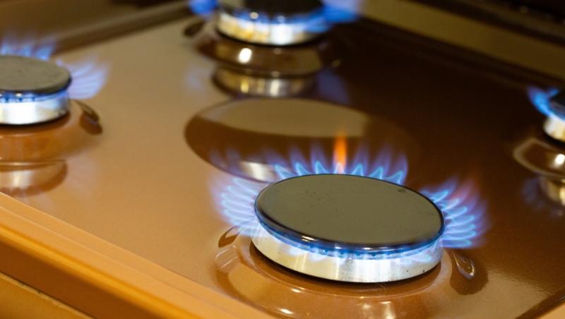 O nouă formă de înșelătorie cu gazele. Cum acționează hoții care intră în casele românilor cu acest pretext