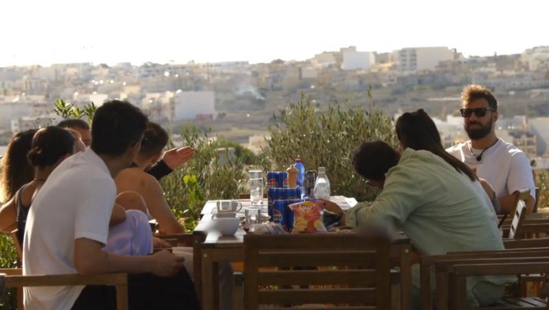 La ce strategii s-au gândit cuplurile chiar înainte de proba fetelor, de la Power Couple România. Ce și-a propus Andrei Stoica