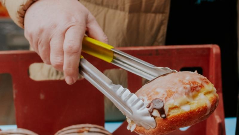 Gogoașa, produs alimentar de lux pe Aeroportul Otopeni. Cu cât a ajuns să se vândă