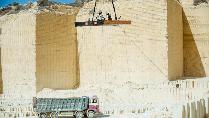 Power Couple România sezon 2, 29 ianuarie 2025. Un cuplu neașteptat a fost eliminat! Proba de mima la înălțime, o provocare dură