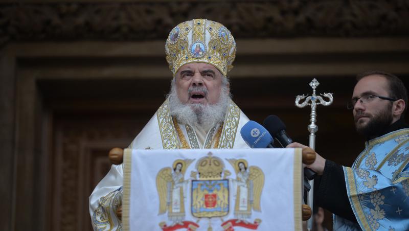 Patriarhul Daniel săvârșește slujba Sfințirii Mari a apei luni. Se vor distribui 10000 litri de Agheasmă Mare de Botezul Domnului