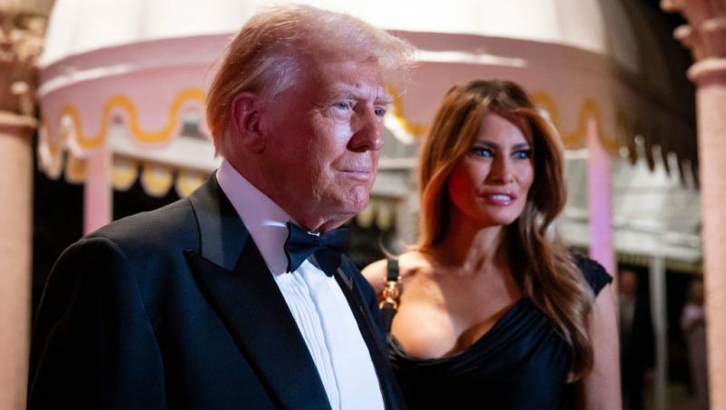 Noul portret al Melaniei Trump. Prima-doamnă a Americii a ajuns la Casa Albă.Ce diferențe sunt între acest portret și cel din 2017