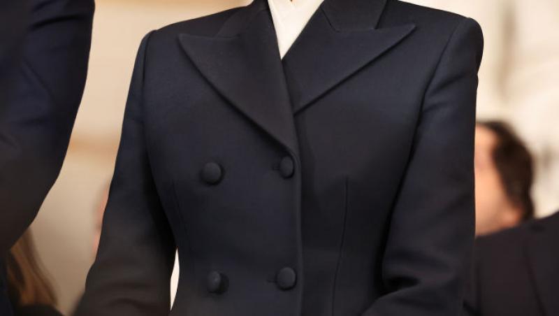 Noul portret al Melaniei Trump. Prima-doamnă a Americii a ajuns la Casa Albă.Ce diferențe sunt între acest portret și cel din 2017