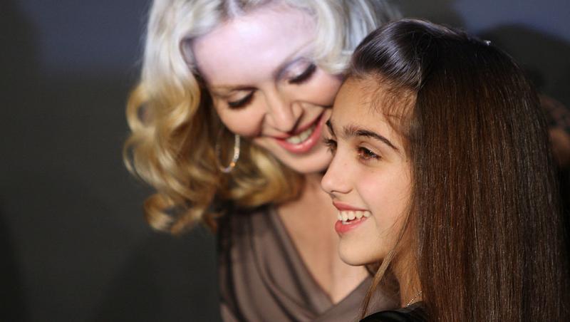 Lourdes Leon a surprins cu ultima apariție la Paris. Fiica Madonnei a lăsat puțin loc imaginației