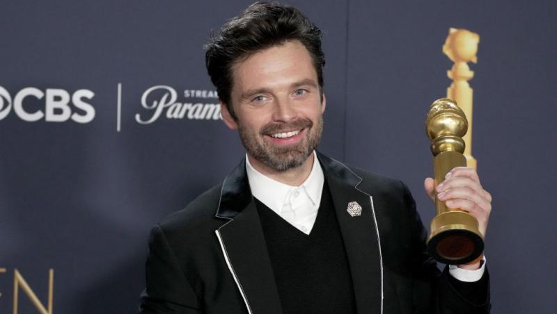 Cine sunt părinții lui Sebastian Stan. Starul le-a dedicat premiul câștigat la Globurile de Aur mamei și tatălui său vitreg