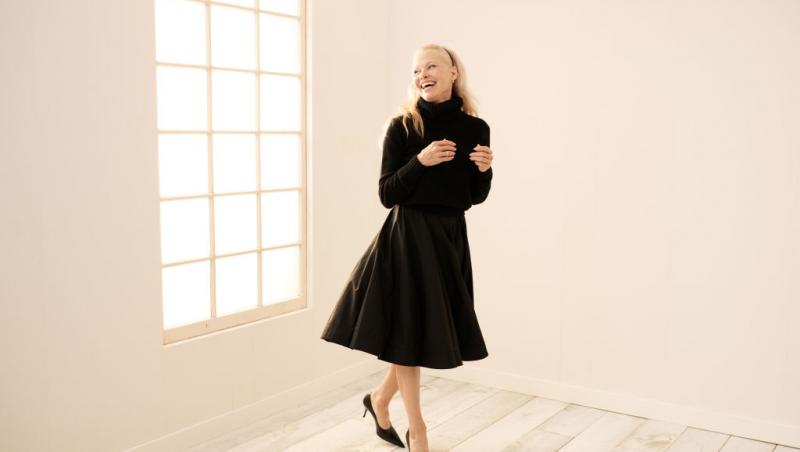 Pamela Anderson, schimbare radicală de look. Vedeta a renunțat la blondul care a consacrat-o: „Arată fabulos”