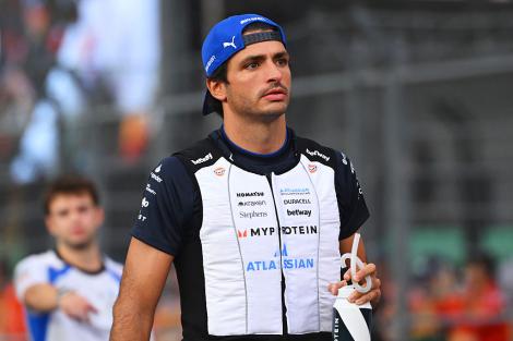 Carlos Sainz, critică dură la adresa transmisiunilor Formula 1™. Ce îl deranjează pe pilotul Williams: „Exagerează”