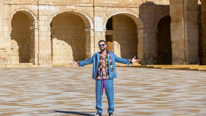 Imagini adorabile cu Dani Oțil și fiul său în Malta. Prezentatorul TV a fost vizitat de familie la filmările pentru Power Couple