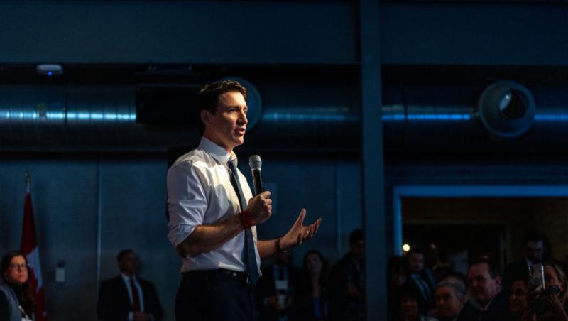 Katy Perry și Justin Trudeau, surprinși în ipostaze tandre. Ce au dezvăluit surse apropiate celor doi