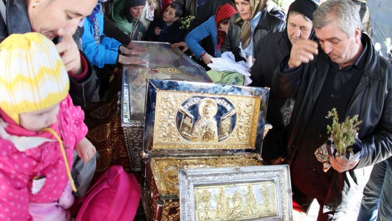 Obiceiuri și superstiții pe 14 octombrie. Ce nu ai voie să faci de Sfânta Parascheva