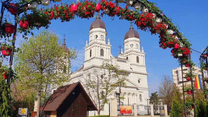 Mesaje creștine și urări speciale de Sfânta Parascheva. Marea sărbătoare este prăznuită pe 14 octombrie