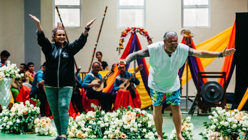 Mara Bănică a postat o fotografie rară cu fiul ei, Dima. Cum arată și cât de frumos e adolescentul care împlinește curând 15 ani