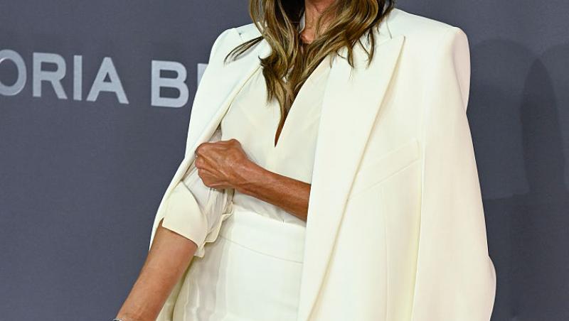 Fiica Victoriei Beckham îi calcă pe urme. În ce afacere profitabilă s-a lansat Harper