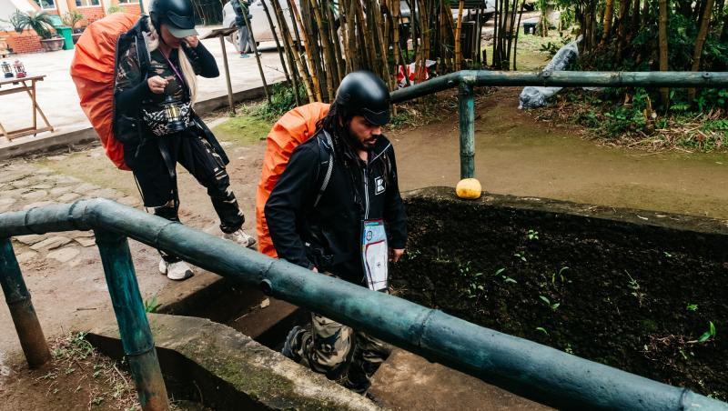 Asia Express sezonul 8, 14 octombrie 2025. Concurenții au devenit soldați cu o misiune de salvare a victimelor. Ce au aflat