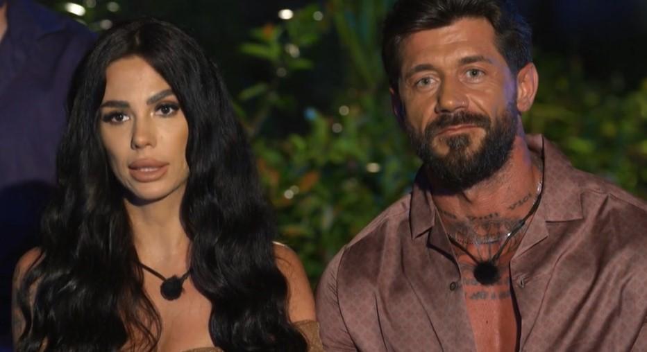 Au plecat separat de la Insula Iubirii și au divorțat după aceea. Ce spun Cristina și Andrei Rotaru despre căsătorie acum